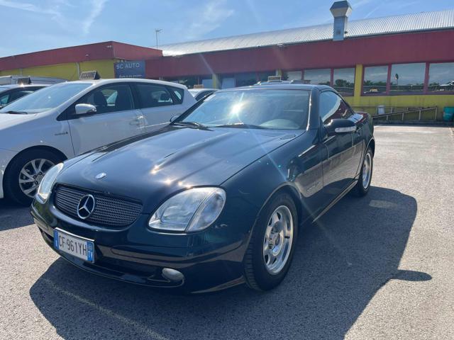 MERCEDES-BENZ SLK 200 Benzina 2002 usata, Udine foto