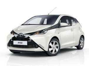 TOYOTA Aygo Benzina 2015 usata