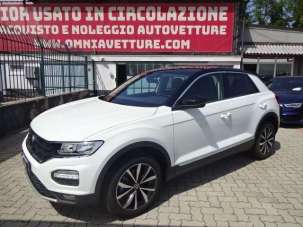 VOLKSWAGEN T-Roc Benzina 2021 usata