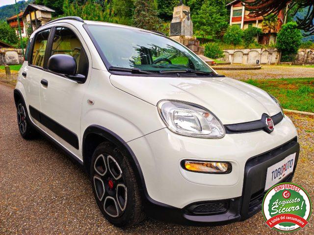 FIAT Panda Elettrica/Benzina 2022 usata, Vercelli foto