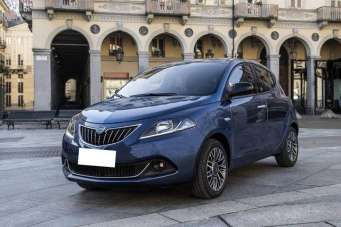 LANCIA Ypsilon Elettrica/Benzina 2024 usata