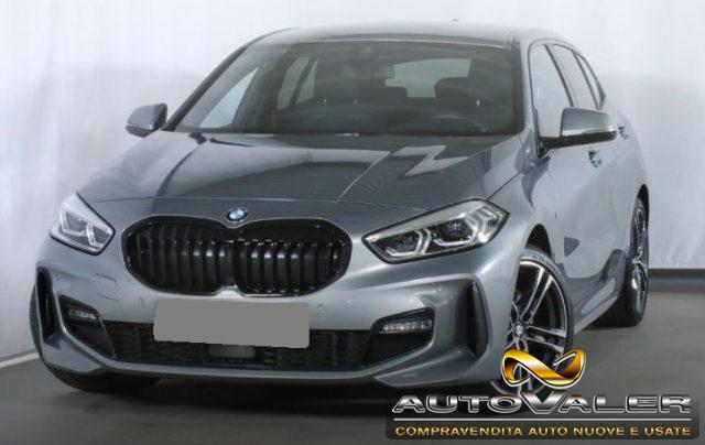 BMW 118 Benzina 2022 usata, Italia foto