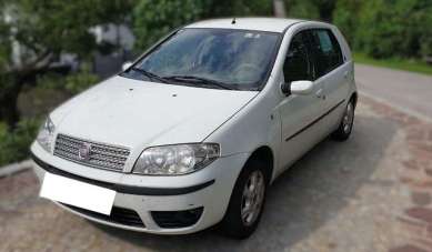 FIAT Punto Benzina 2010 usata