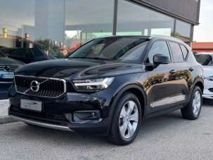 VOLVO XC40 Elettrica/Benzina 2021 usata