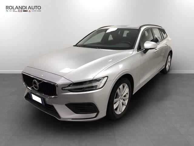 VOLVO V60 Elettrica/Diesel 2021 usata foto