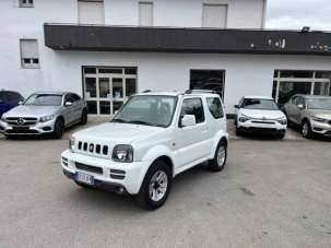 SUZUKI Jimny Benzina 2010 usata, Caserta