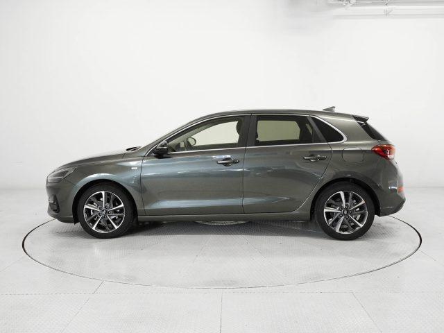 HYUNDAI i30 Elettrica/Benzina 2023 usata, Verona foto