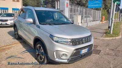 SUZUKI Vitara Elettrica/Benzina 2021 usata, Milano