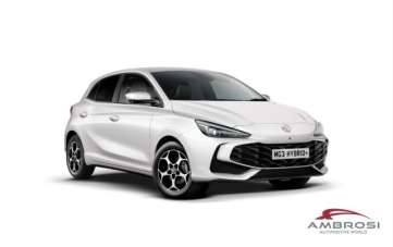 MG MG3 Elettrica/Benzina 2024 usata, Perugia