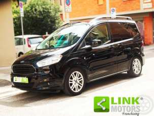 FORD Tourneo Courier Benzina 2017 usata