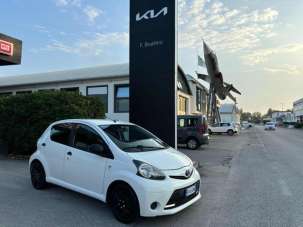 TOYOTA Aygo Benzina 2012 usata