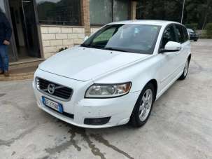 VOLVO V50 Diesel 2010 usata