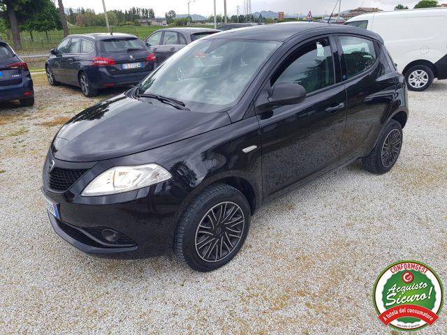 LANCIA Ypsilon Benzina/Metano 2019 usata foto