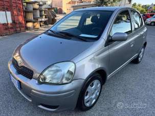 TOYOTA Yaris Benzina 2004 usata