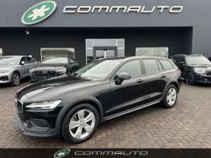 VOLVO V60 Cross Country Elettrica/Diesel 2023 usata, Treviso