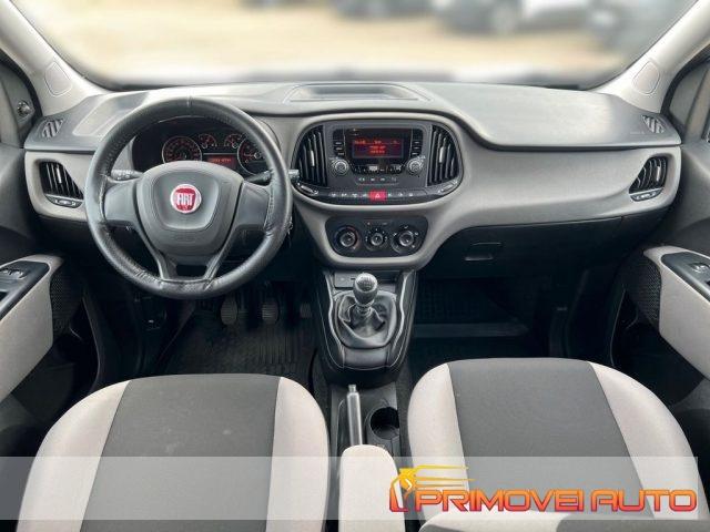 FIAT Doblo Benzina/GPL 2019 usata, Modena foto