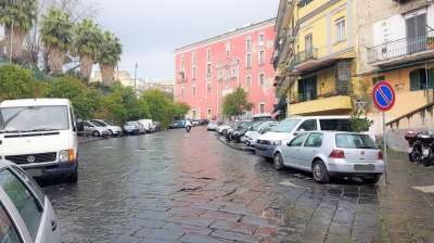 Vendita Trivani, Napoli