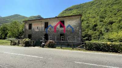 Vendita Casa indipendente, Bagni di Lucca