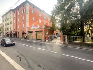 Venda Trivani, Bologna