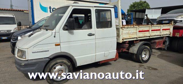 IVECO DAILY  32.12 DOPPIA CABINA RIBALTABILE Diesel 1996 usata, Napoli foto