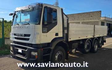 IVECO STRALIS 450 4 ASSI STRADALE Diesel 2009 usata, Napoli