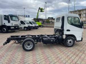 MITSUBISHI FUSO 35 A TELAIO PASSO 2400  PATENTE B  EURO 6 Diesel 2018 usata