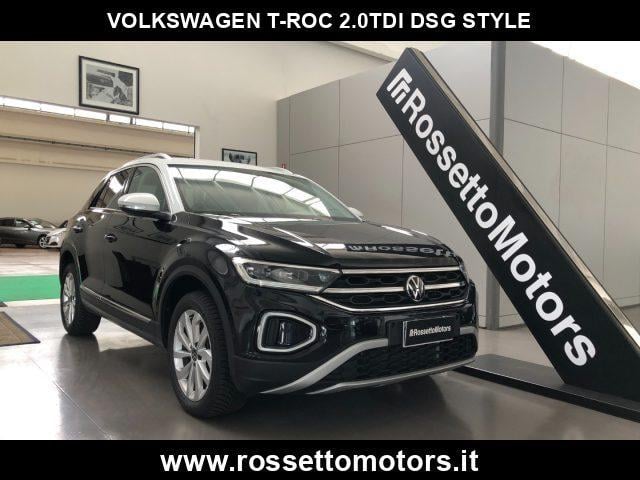 VOLKSWAGEN T-Roc Diesel 2023 usata, Italia foto