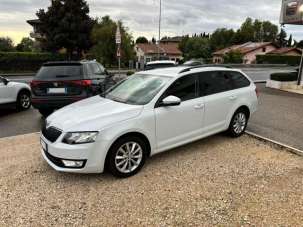 SKODA Octavia Diesel 2016 usata