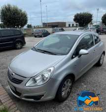 OPEL Corsa Diesel 2007 usata