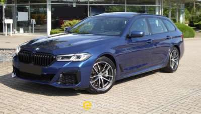 BMW 520 Elettrica/Diesel 2022 usata