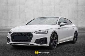 AUDI A5 Elettrica/Benzina 2023 usata