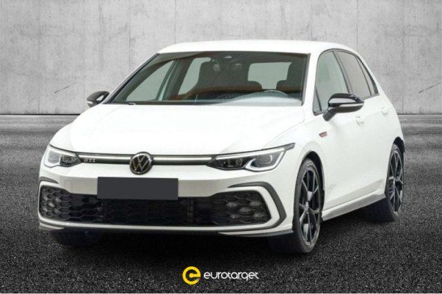 VOLKSWAGEN Golf Benzina 2022 usata foto