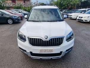 SKODA Yeti Benzina 2014 usata, Napoli