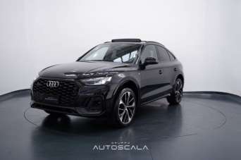 AUDI Q5 Elettrica/Diesel 2023 usata, Napoli