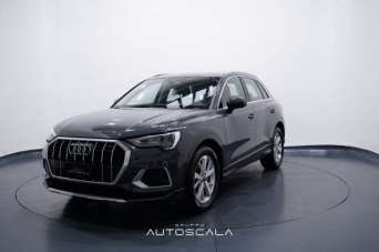 AUDI Q3 Diesel 2020 usata, Napoli