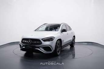 MERCEDES-BENZ GLA 200 Diesel 2024 usata, Napoli