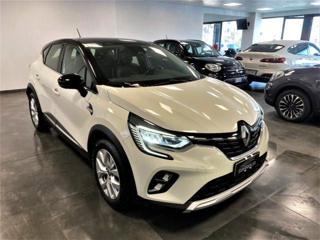 RENAULT Captur Benzina 2020 usata foto