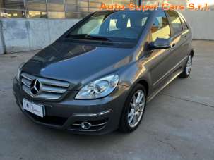 MERCEDES-BENZ B 200 Diesel 2011 usata, Torino