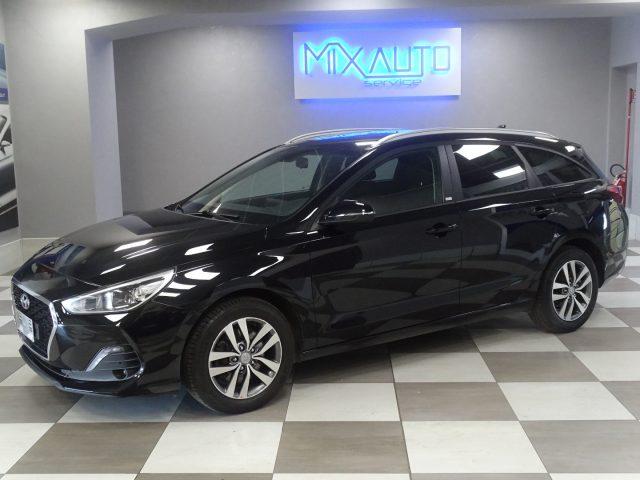 HYUNDAI i30 Diesel 2019 usata foto