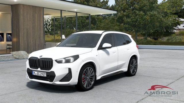 BMW X1 Elettrica/Benzina 2024 usata, Perugia foto