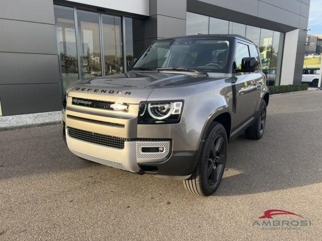 LAND ROVER Defender Elettrica/Diesel 2024 usata, Perugia foto