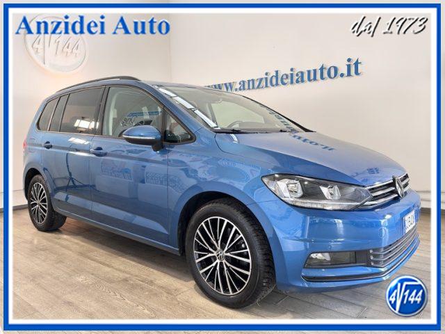 VOLKSWAGEN Touran Diesel 2022 usata, Roma foto