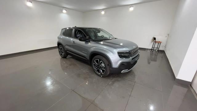 JEEP Avenger Benzina 2024 usata foto