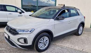 VOLKSWAGEN T-Roc Benzina 2023 usata, Pesaro e Urbino