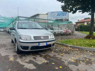 FIAT Punto Benzina 2010 usata, Milano