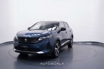 PEUGEOT 3008 Elettrica/Benzina 2021 usata, Napoli