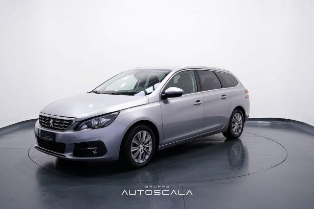 PEUGEOT 308 Diesel 2021 usata, Napoli foto