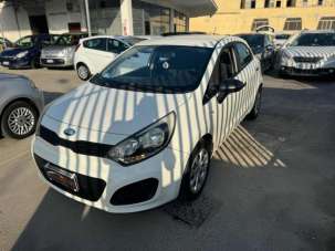 KIA Rio Benzina 2013 usata