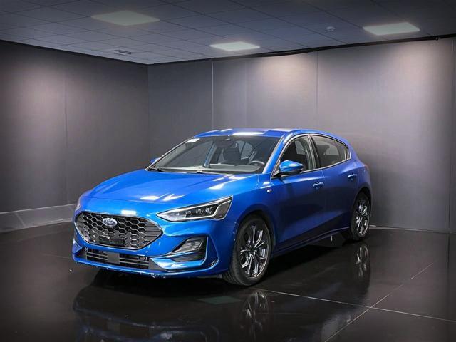 FORD Focus Elettrica/Benzina 2023 usata, Belluno foto