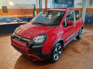 FIAT Panda Cross Elettrica/Benzina 2024 usata